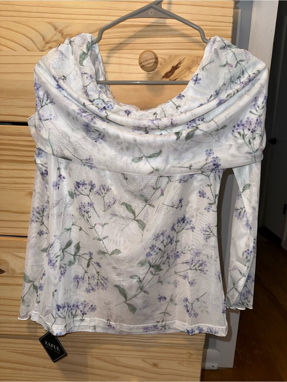 Zaful White Off-Shoulder Top with Lavender Floral Print